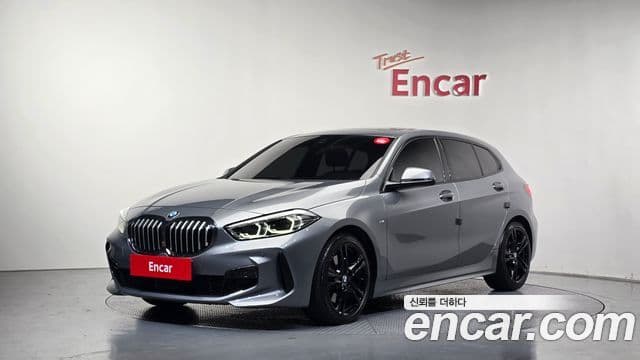 BMW 1 Series 2022 — ფოტო 1/20