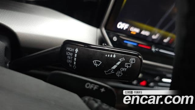 Volkswagen Golf 2026 — Photo 32/37