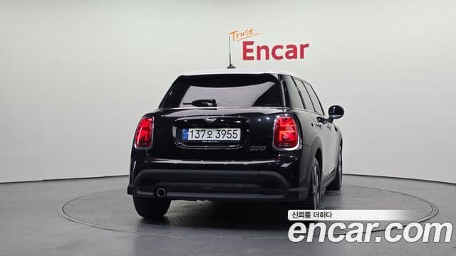 Mini Cooper 2023 — ფოტო 3/20