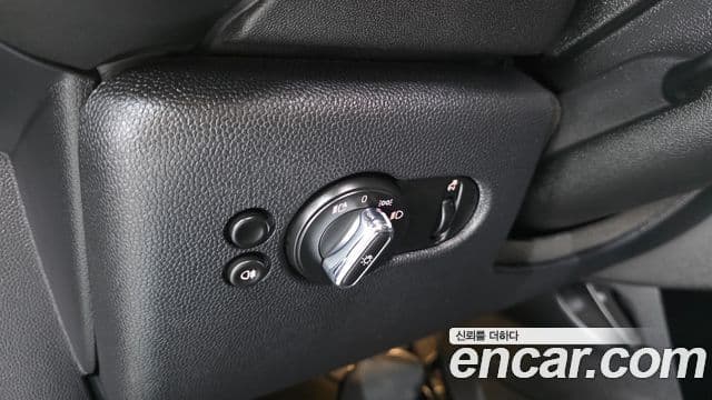 Mini Cooper 2023 — ფოტო 13/20