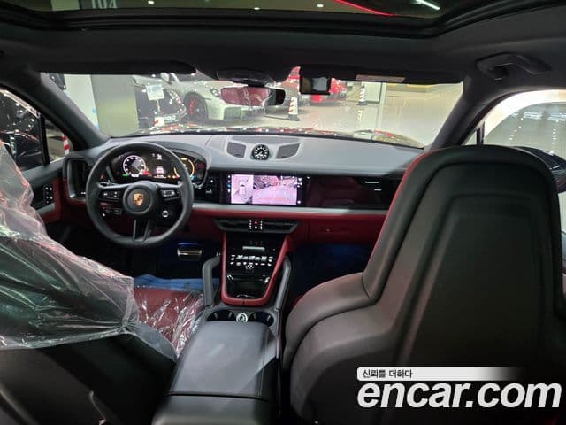 Porsche Cayenne 2025 — Şəkil 9/20