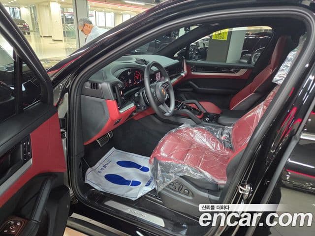 Porsche Cayenne 2025 — Şəkil 6/20