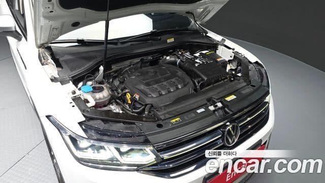 Volkswagen Tiguan Allspace 2022 — Фото 6/20