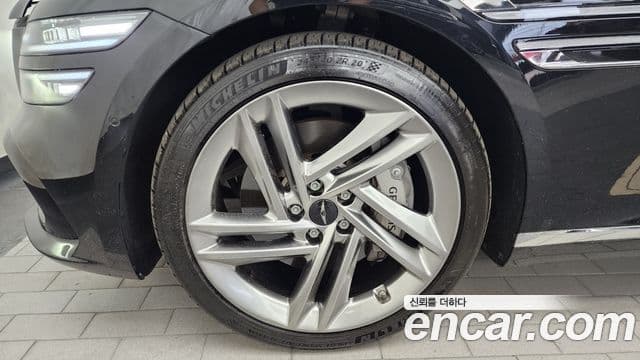 Genesis Electrified G80 2025 — Şəkil 5/20