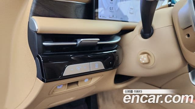 Genesis Electrified G80 2025 — Şəkil 16/20
