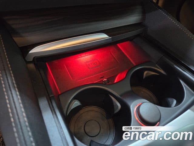 BMW 5 Series 2019 — Şəkil 8/20