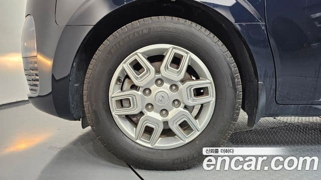 Hyundai Staria 2023 — фото 5 из 20