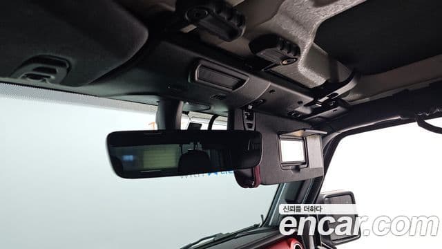 Jeep Wrangler 2023 — ფოტო 20/20