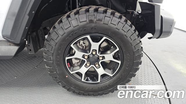Jeep Wrangler 2023 — Photo 21/27
