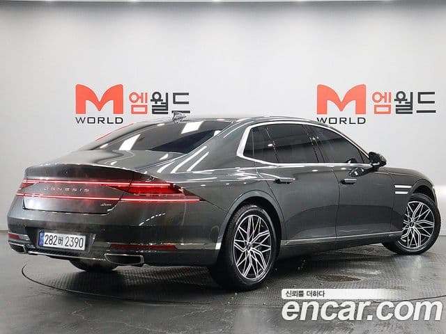 Genesis G90 2022 — Şəkil 10/20