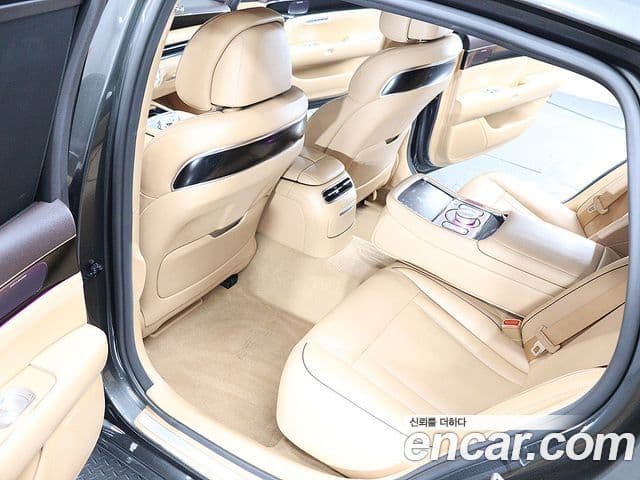 Genesis G90 2022 — Şəkil 2/20