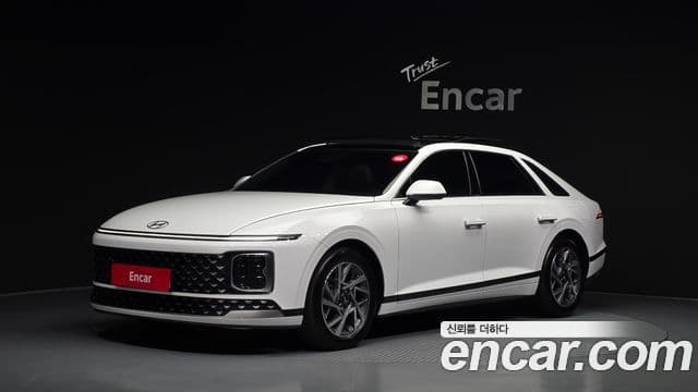 Hyundai Grandeur 2023 — ფოტო 1/20