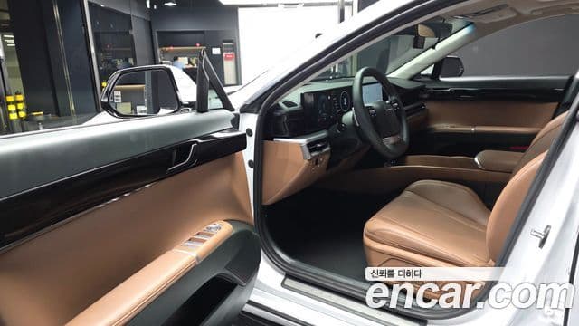 Hyundai Grandeur 2023 — ფოტო 10/20