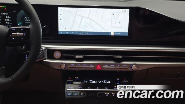 Hyundai Grandeur 2023 — ფოტო 15/20