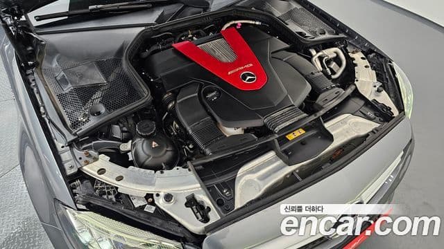 Mercedes-Benz C-Class 2019 — ფოტო 6/20
