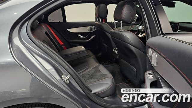 Mercedes-Benz C-Class 2019 — ფოტო 11/20