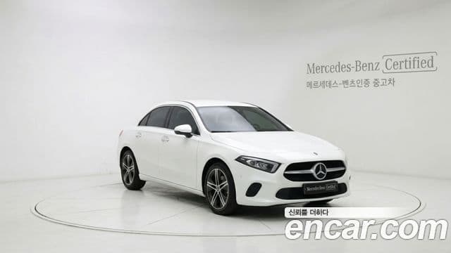 Mercedes-Benz A-Class 2025 — Şəkil 9/12