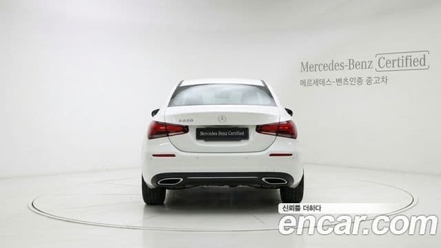 Mercedes-Benz A-Class 2025 — Şəkil 3/12