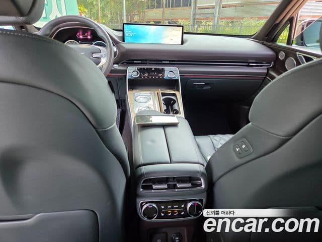 Genesis GV80 2021 — Şəkil 13/16