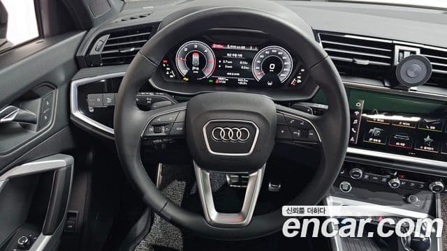 Audi Q3 2025 — Фото 13/20