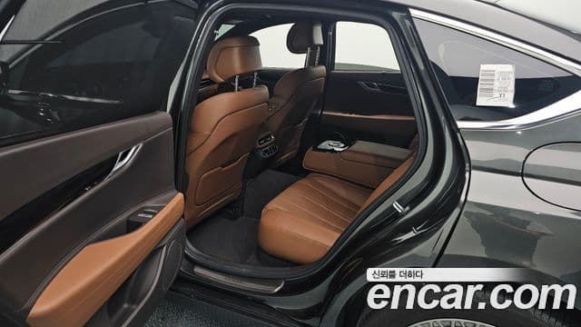 Genesis G80 2022 — Photo 18/20