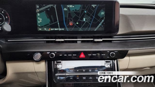 Kia Carnival 2021 — Фото 12/20