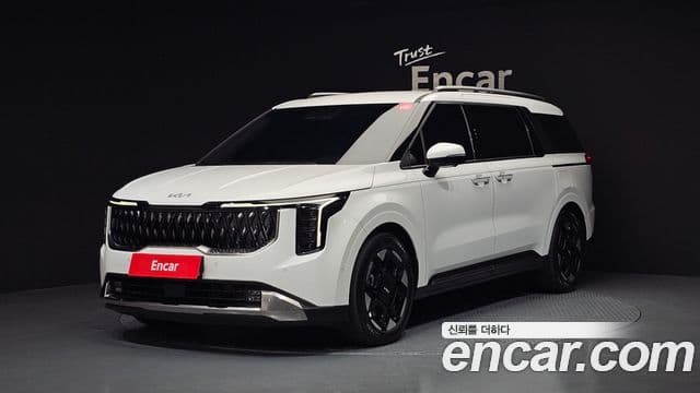 Kia Carnival 2024 — Фото 1/20