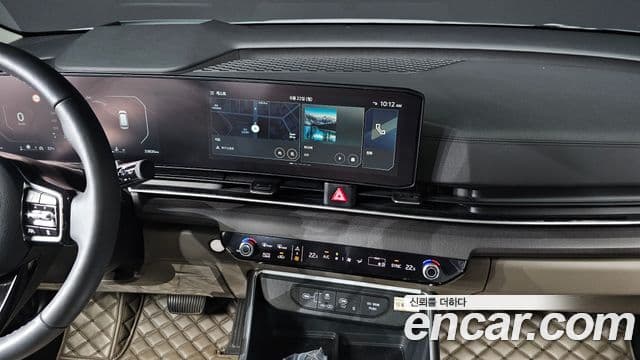 Kia Carnival 2024 — Фото 13/20