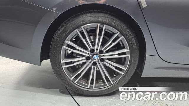 BMW 3 Series 2021 — Şəkil 5/20