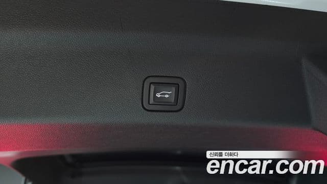 Cadillac Escalade 2022 — Photo 31/37