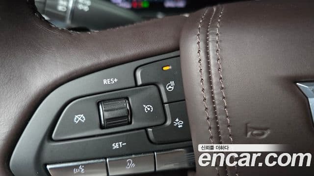 Cadillac Escalade 2022 — Photo 37/37