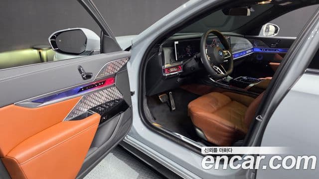 BMW 7 Series 2025 — ფოტო 9/20