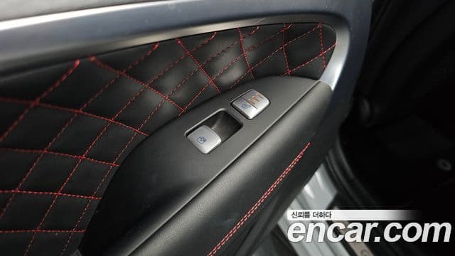 Genesis G70 2020 — ფოტო 19/20