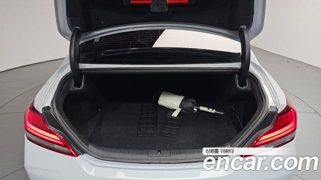 Genesis G70 2020 — ფოტო 20/20