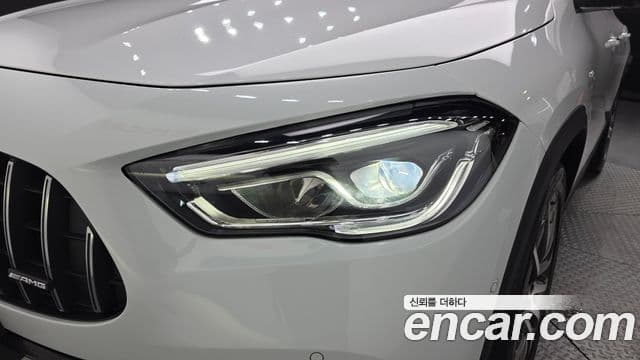 Mercedes-Benz GLA-Class 2021 — Şəkil 6/32
