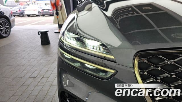 Genesis GV70 2022 — ფოტო 9/35