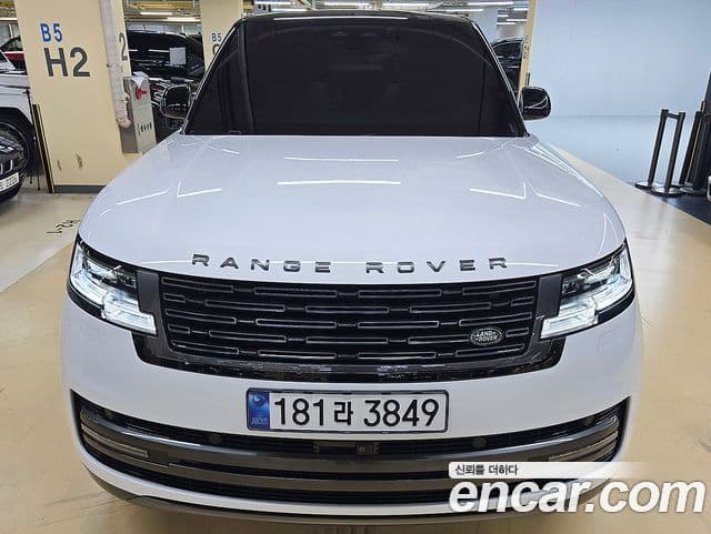 Land Rover Range Rover 2023 — ფოტო 3/20