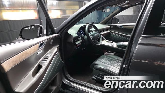 Genesis GV80 2021 — ფოტო 8/20
