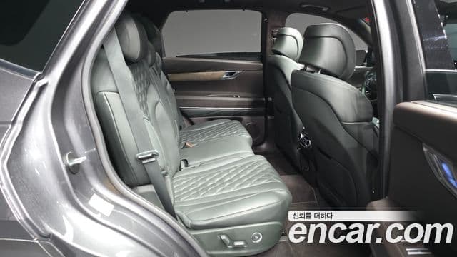 Genesis GV80 2021 — ფოტო 12/20