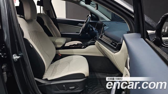 Kia Sportage 2023 — ფოტო 10/20