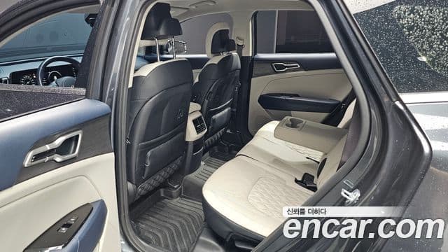 Kia Sportage 2023 — ფოტო 12/20