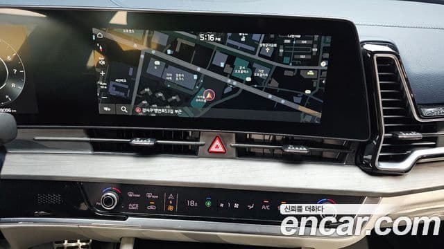Kia Sportage 2023 — ფოტო 14/20