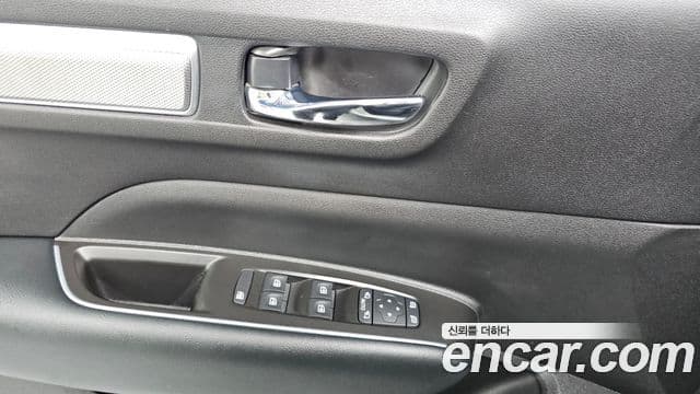 Renault Samsung QM6 2021 — ფოტო 25/32