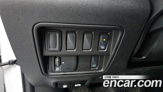 Renault Samsung QM6 2021 — ფოტო 7/32