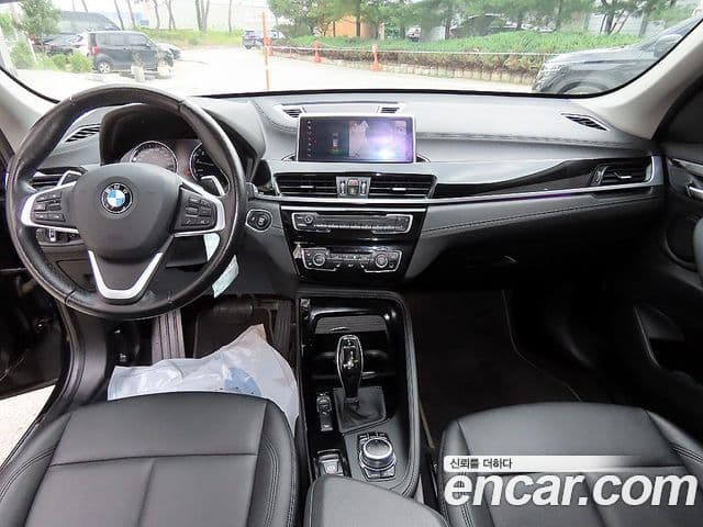 BMW X1 2022 — ფოტო 6/20