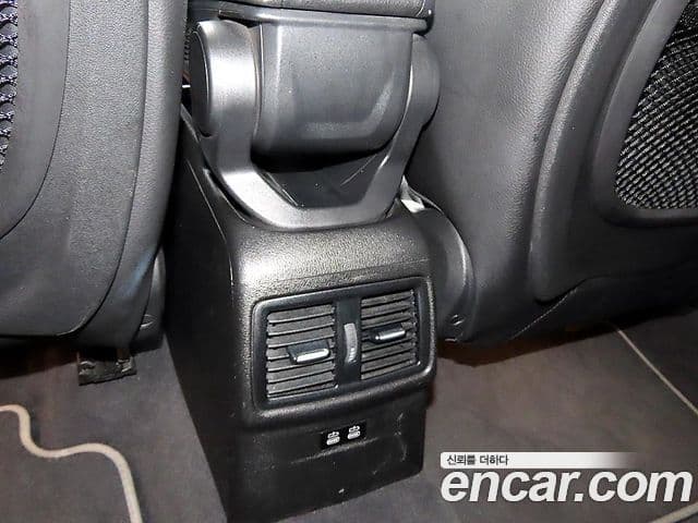 BMW X1 2022 — ფოტო 15/20