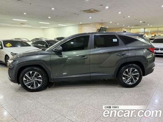 Hyundai The New Tucson 2023 — ფოტო 2/19