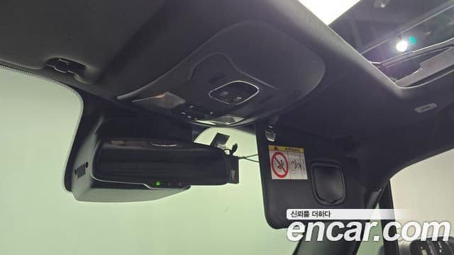 Jeep Renegade 2021 — Şəkil 18/20