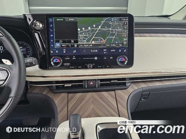 Lexus LM 2025 — ფოტო 14/20