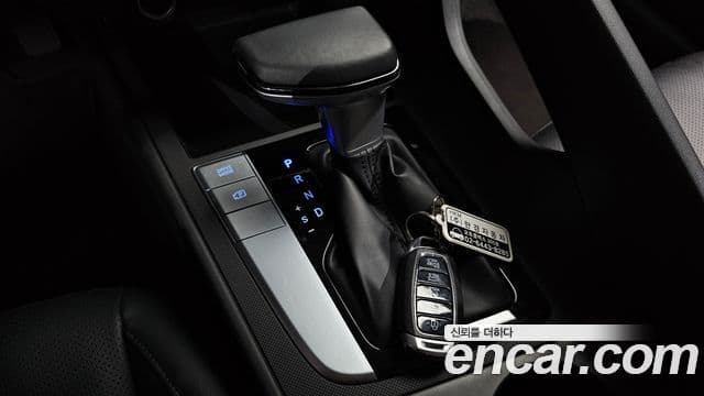 Hyundai Avante 2020 — Şəkil 9/20